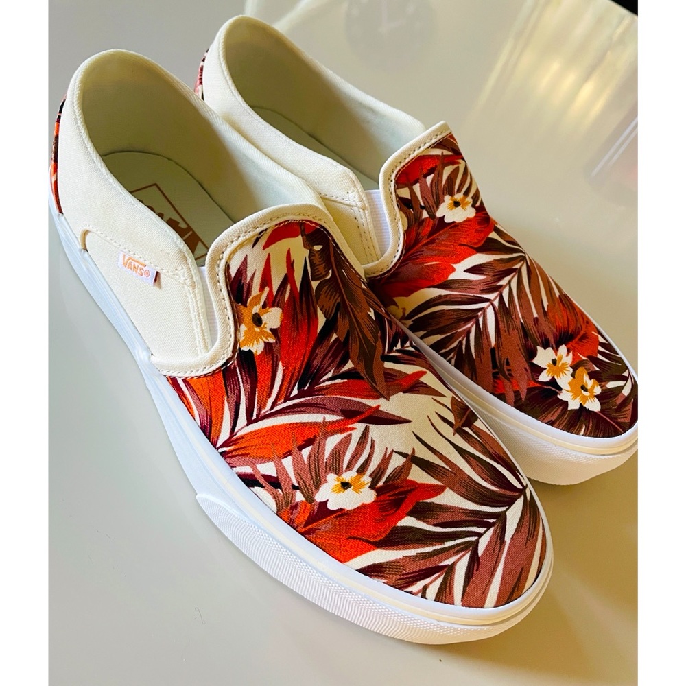 ‼️SOLD‼️ Vans Asher Slip-On Platform Skate Shoes- Floral 9